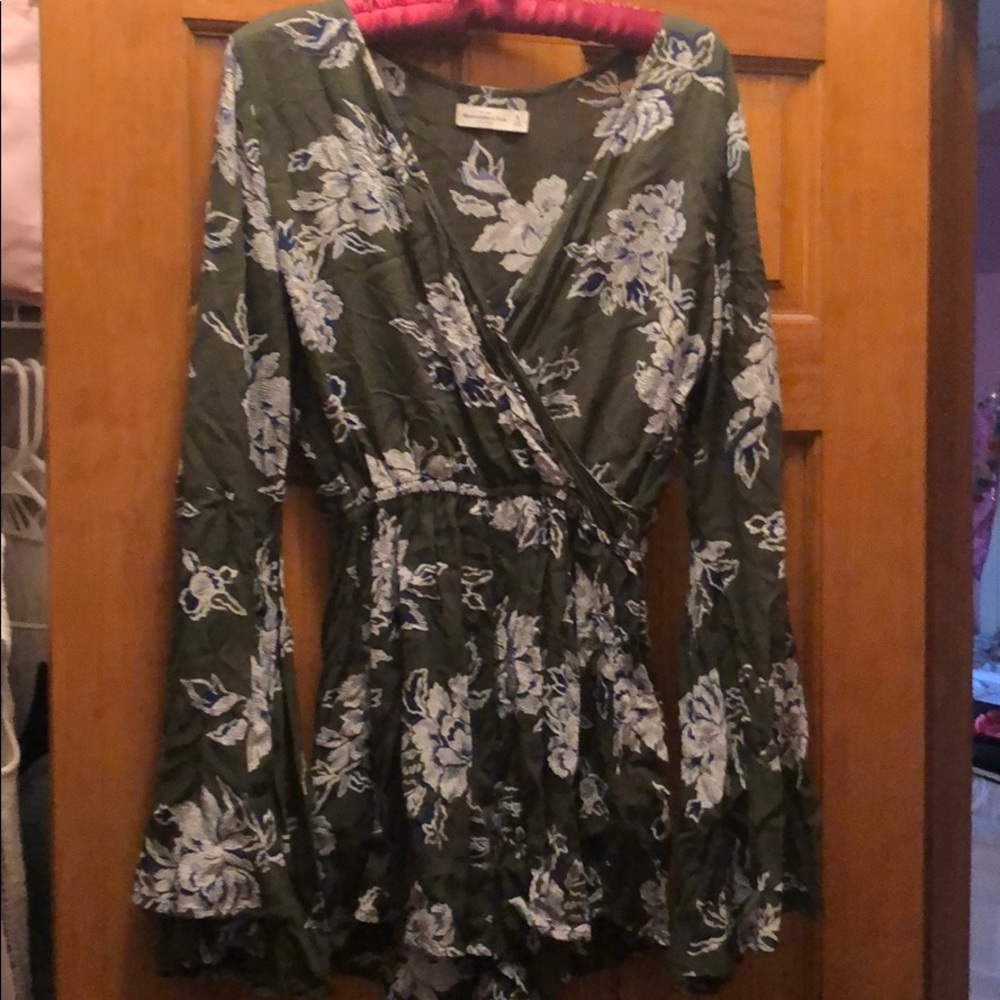 Bell sleeved Romper